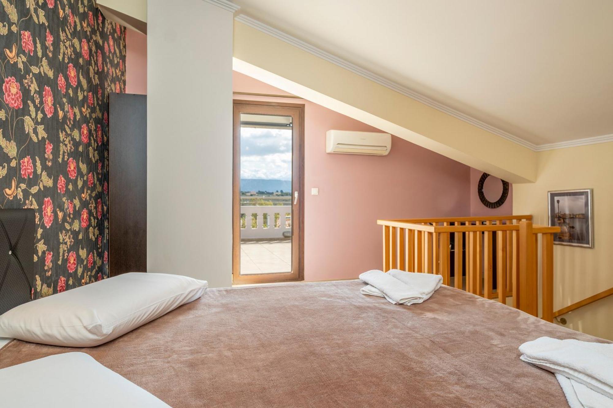 Areti Suites Kathiana Екстер'єр фото